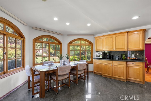 MLS #SR25224602 image #10