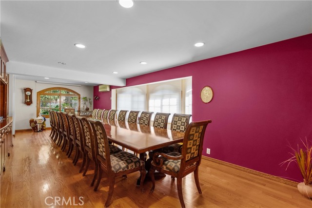 MLS #SR25224602 image #15