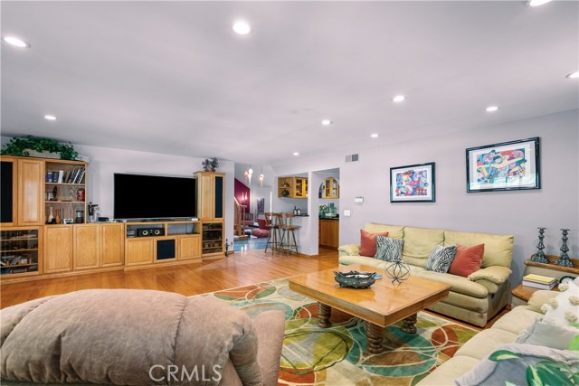 MLS #SR25224602 image #20