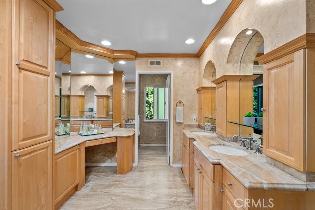 MLS #SR25224602 image #31