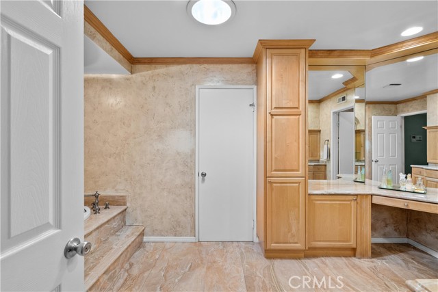 MLS #SR25224602 image #32