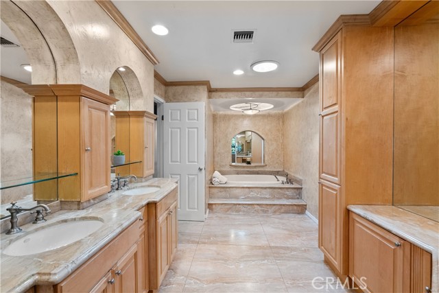 MLS #SR25224602 image #33