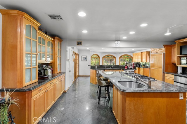 MLS #SR25224602 image #6