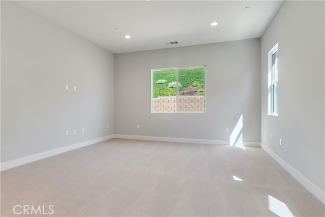 MLS #SR25224612 image #12