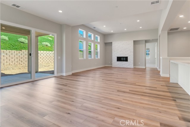 MLS #SR25224612 image #3