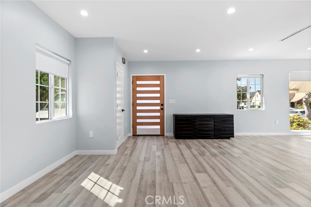 MLS #SR25224895 image #5