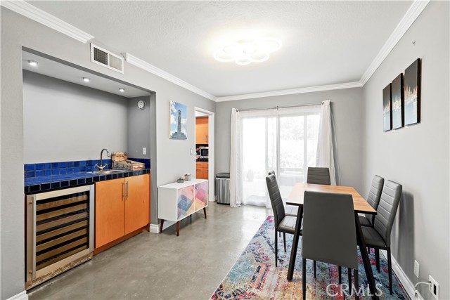 MLS #SR25225159 image #5