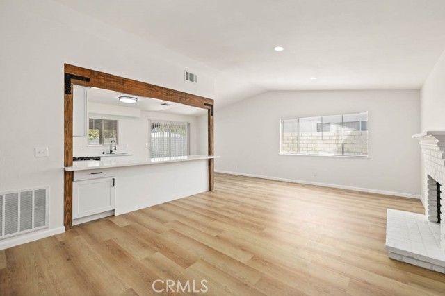 MLS #SR25225219 image #2