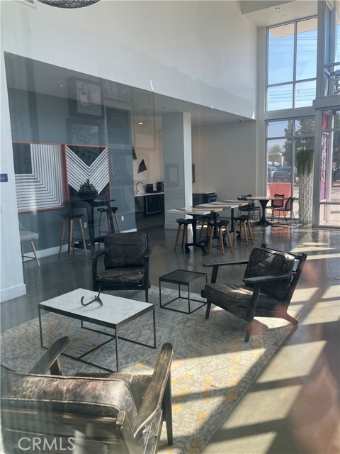 MLS #SR25225355 image #2