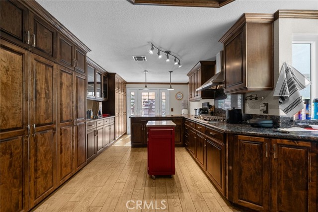 MLS #SR25225424 image #1