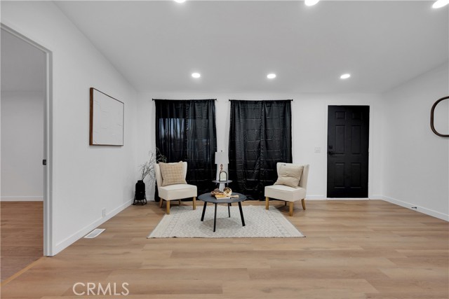 MLS #SR25225498 image #4