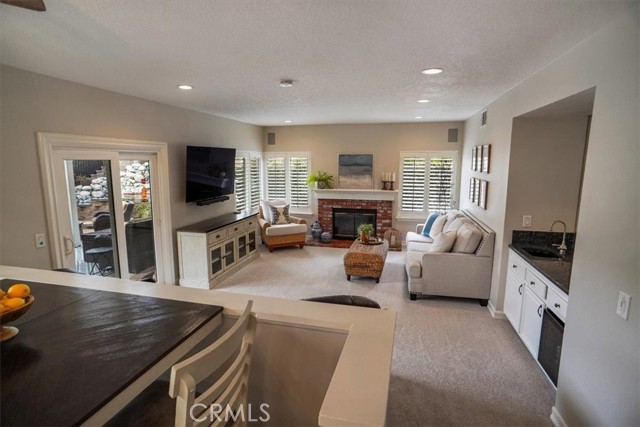 MLS #SR25225507 image #9