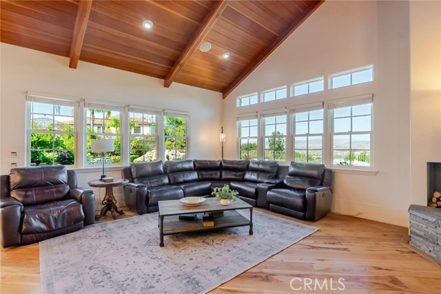 MLS #SR25225558 image #13