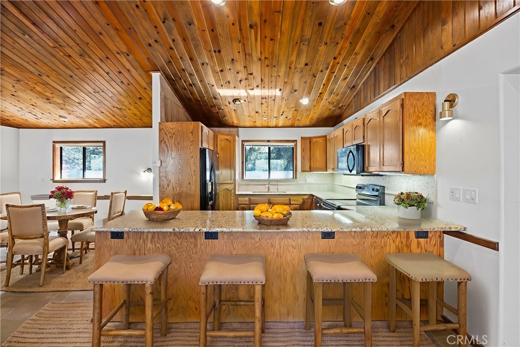 MLS #SR25225635 image #3