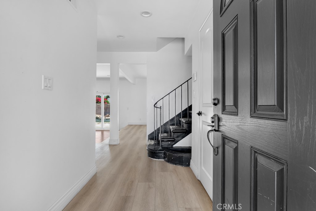 MLS #SR25225656 image #1