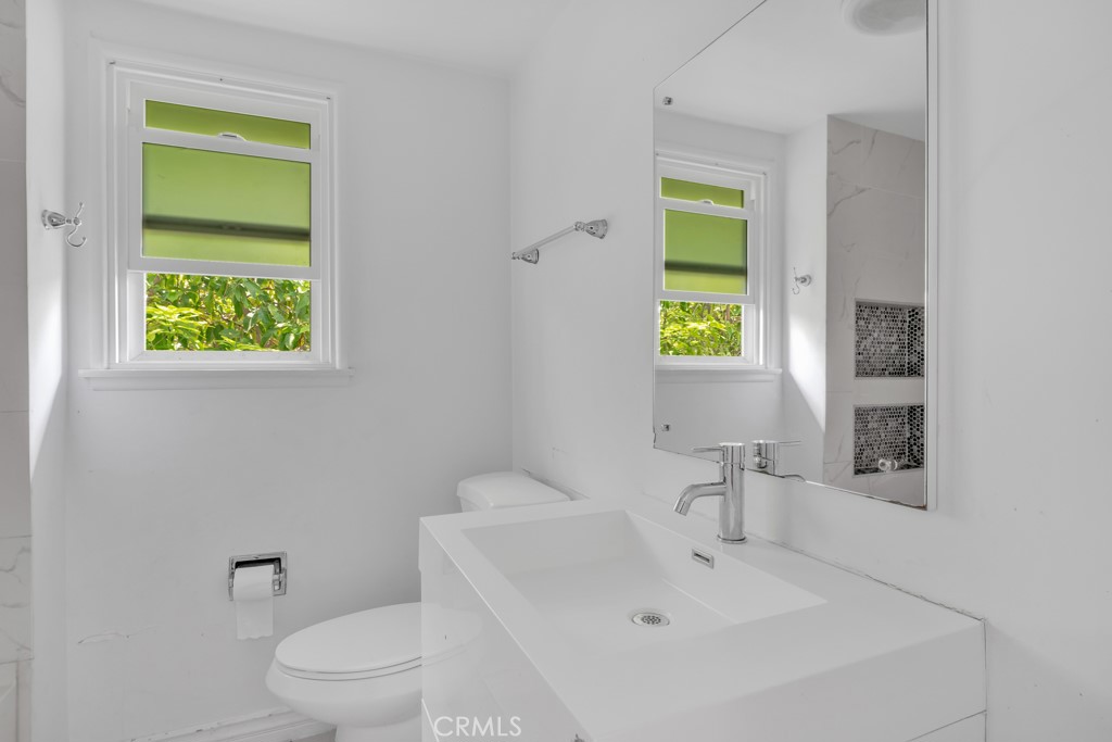 MLS #SR25225656 image #15