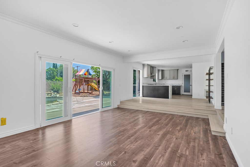 MLS #SR25225656 image #6