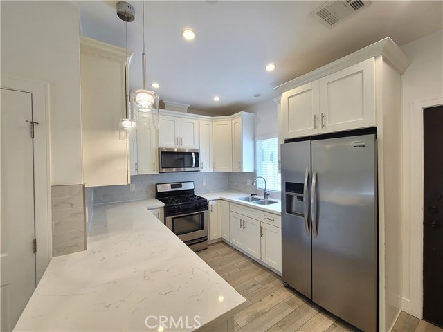 MLS #SR25225663 image #0