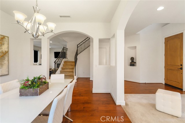 MLS #SR25225728 image #4