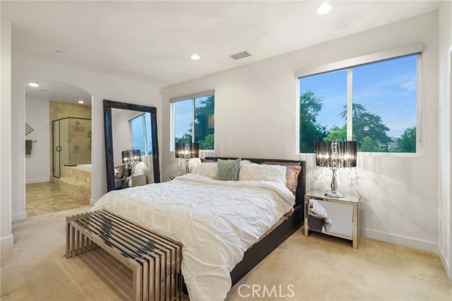 MLS #SR25225728 image #7