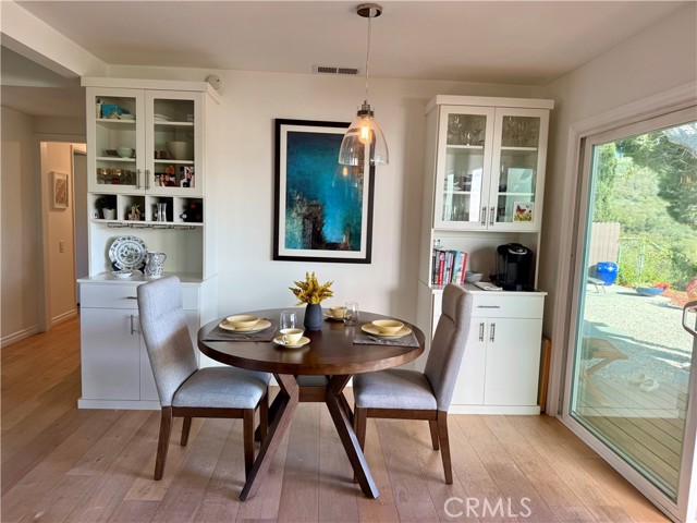 MLS #SR25225736 image #8