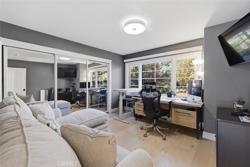 MLS #SR25225789 image #11