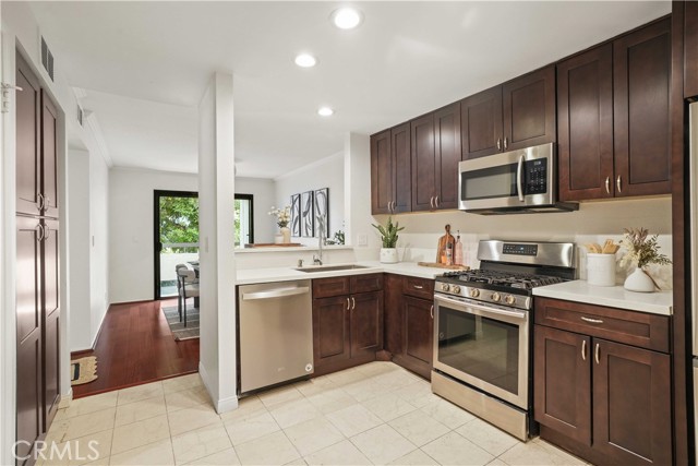 MLS #SR25225835 image #6