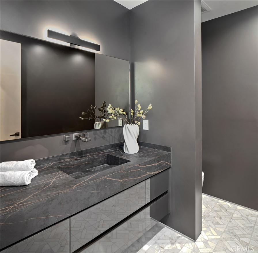 MLS #SR25225897 image #12