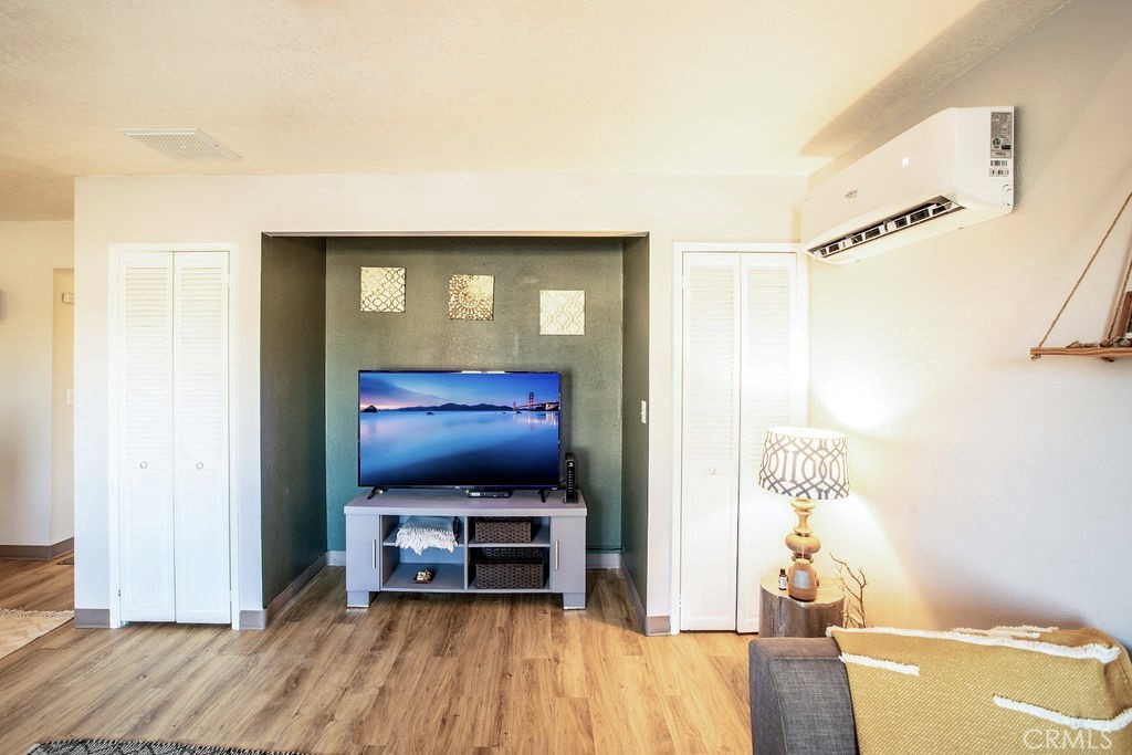 MLS #SR25226122 image #2