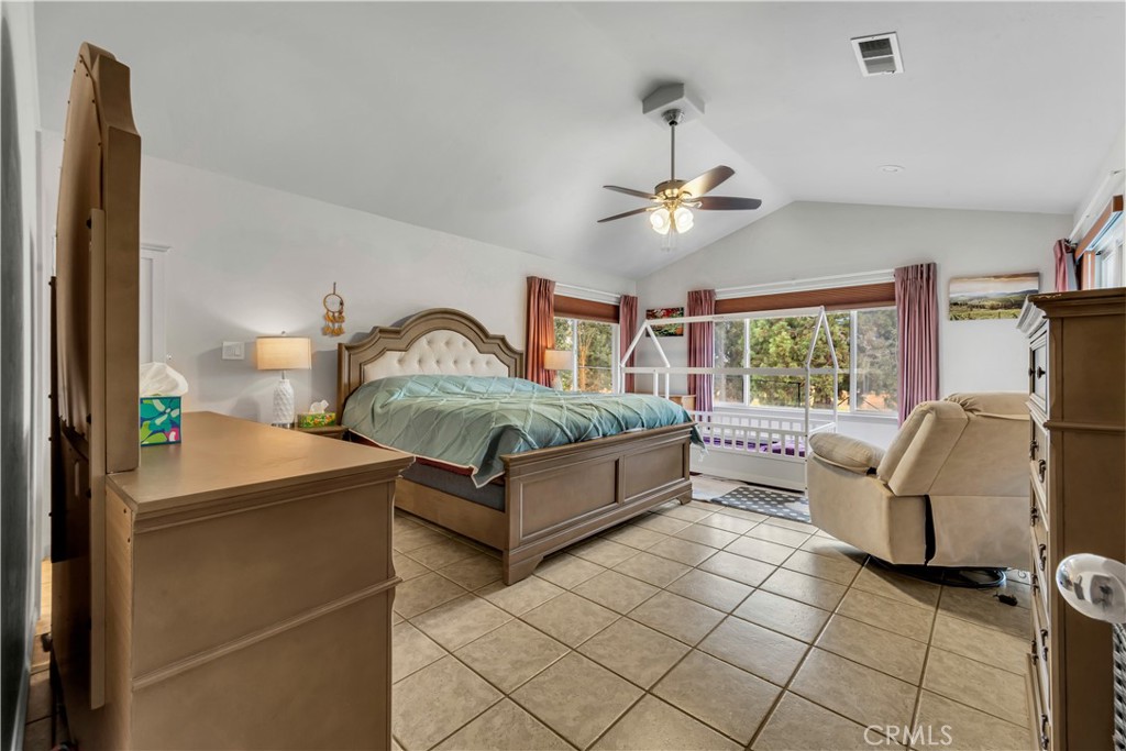 MLS #SR25226309 image #17