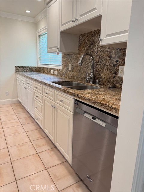 MLS #SR25226526 image #4