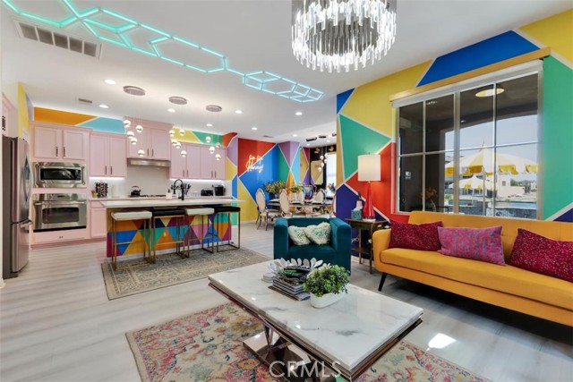 MLS #SR25222552 image #5