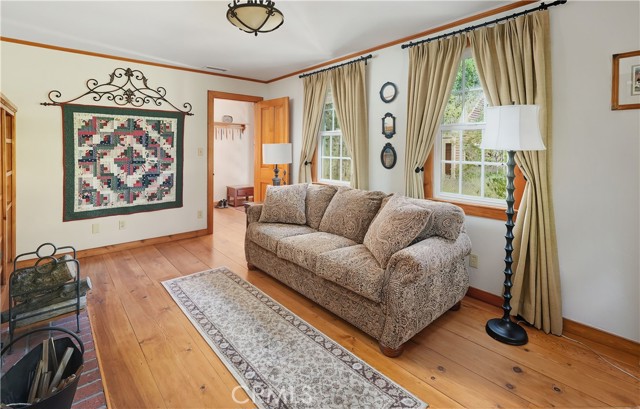 MLS #SR25226578 image #10