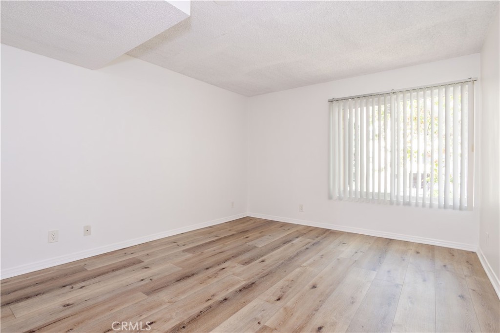 MLS #SR25226860 image #10