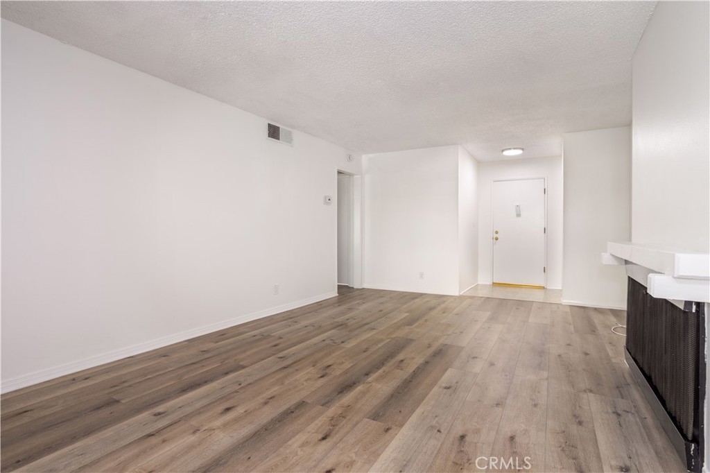 MLS #SR25226860 image #3