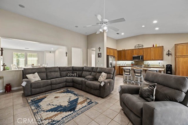 MLS #SR25226992 image #11