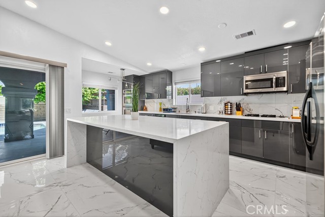 MLS #SR25227154 image #2