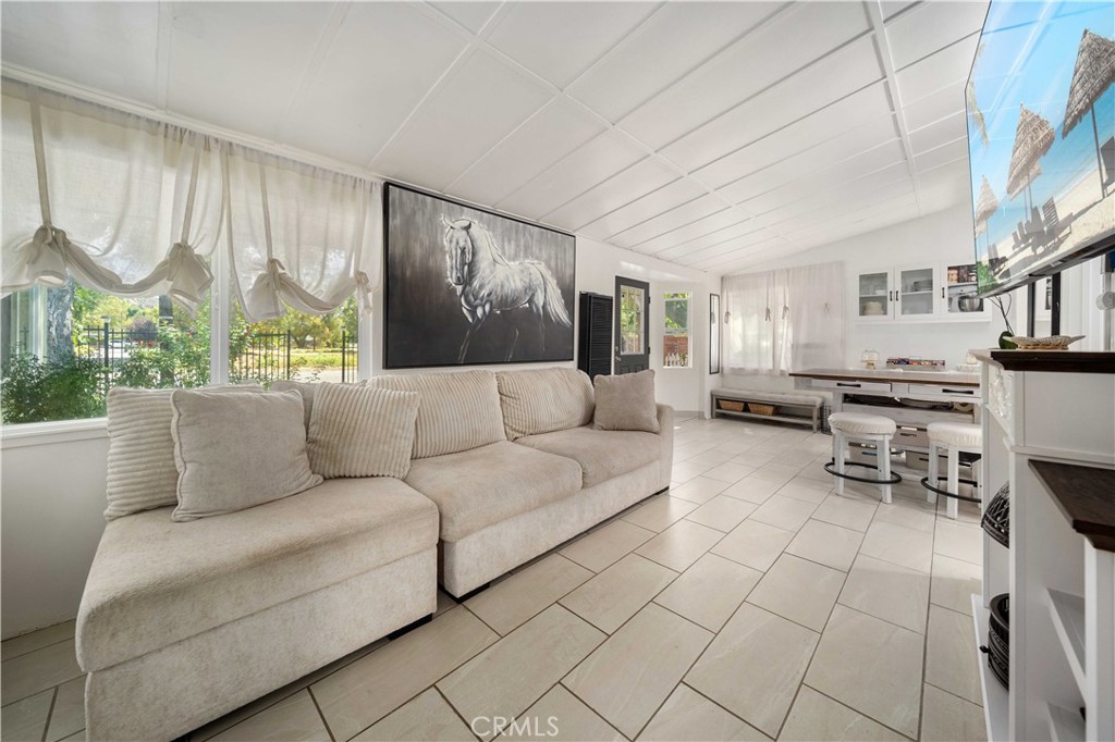 MLS #SR25227342 image #6