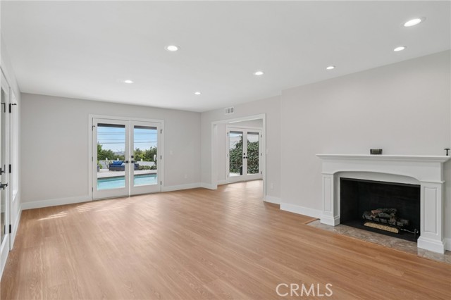 MLS #SR25227428 image #9