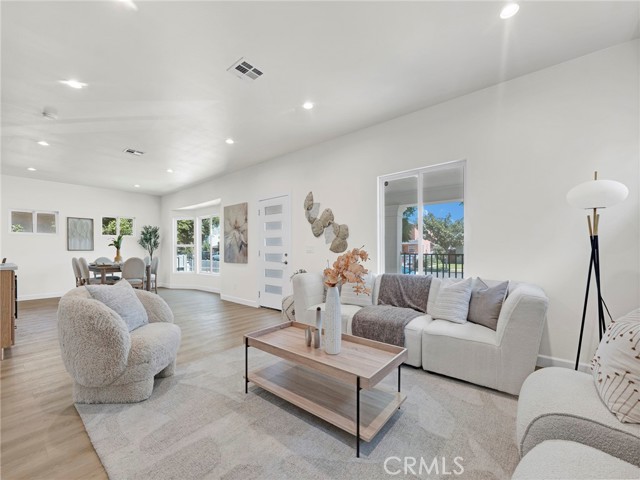 MLS #SR25227433 image #12