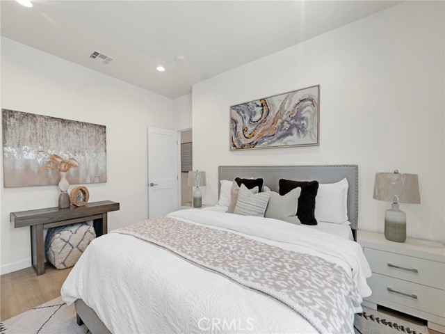 MLS #SR25227433 image #16