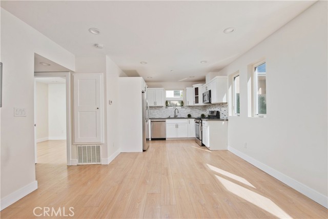 MLS #SR25227438 image #3