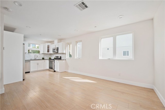 MLS #SR25227438 image #8