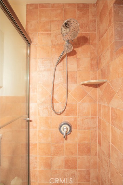 MLS #SR25227537 image #10