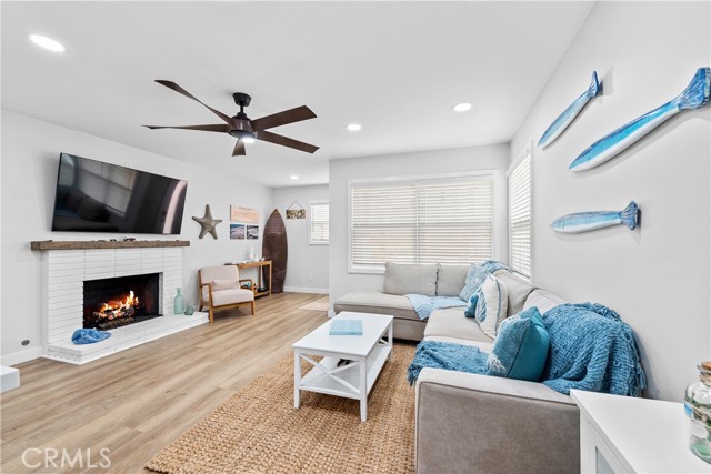 MLS #SR25227772 image #9