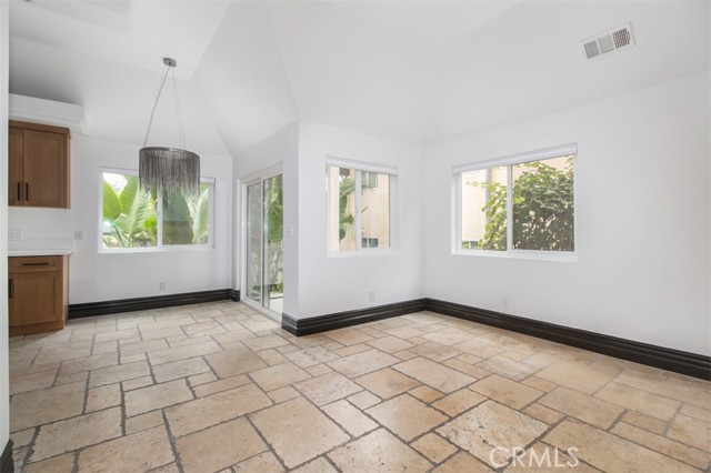 MLS #SR25227783 image #12