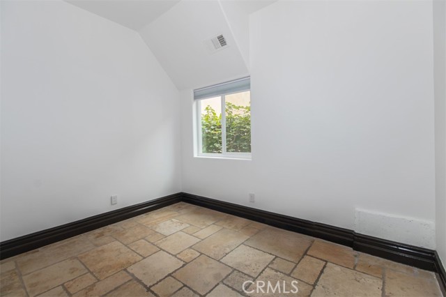 MLS #SR25227783 image #16