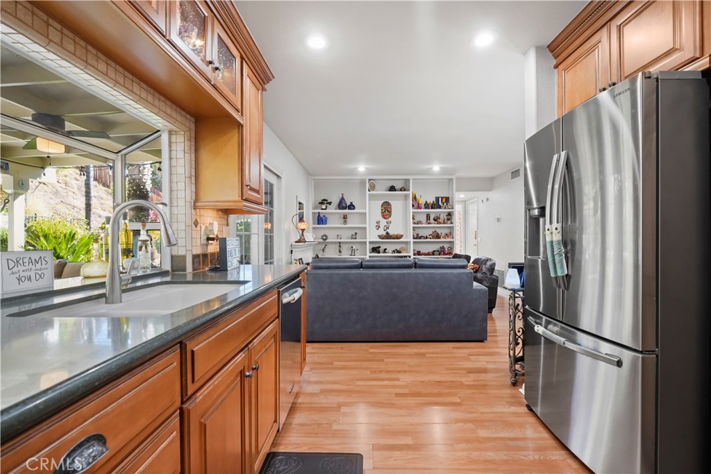 MLS #SR25227813 image #12