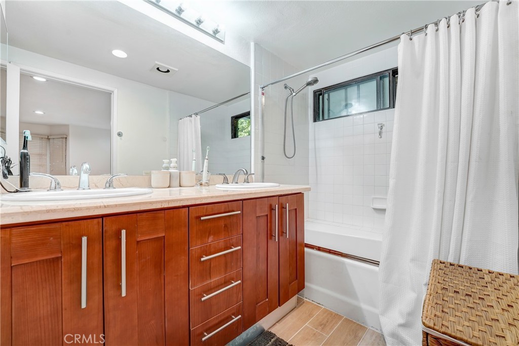 MLS #SR25227909 image #8