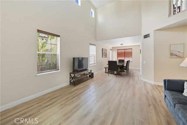 MLS #SR25227924 image #9